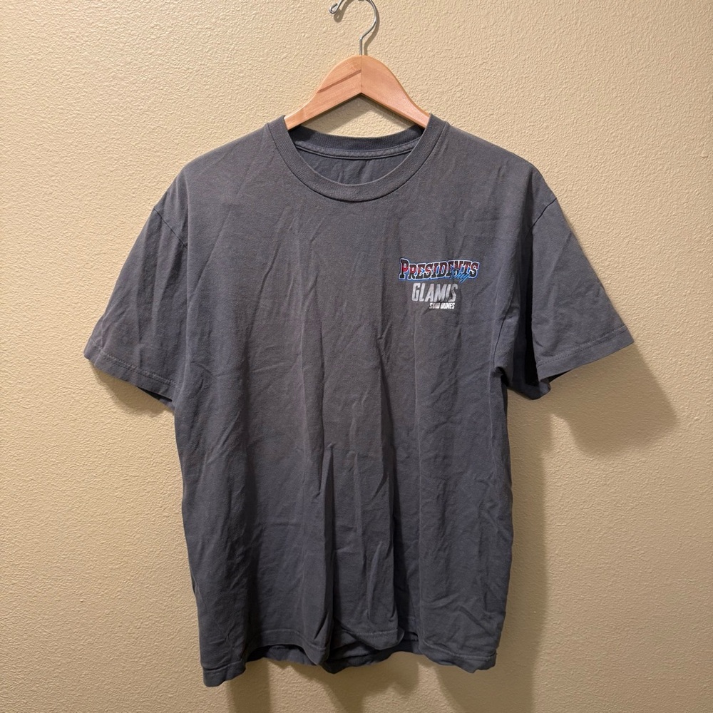 Men’s Large? Gray Glamis Sand Dunes President’s Day 2021 Short Sleeve T-shirt